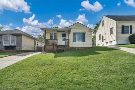 4415 Russell Avenue Parma OH 44134