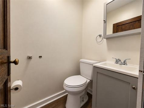 621 Noah Avenue Akron OH 44320