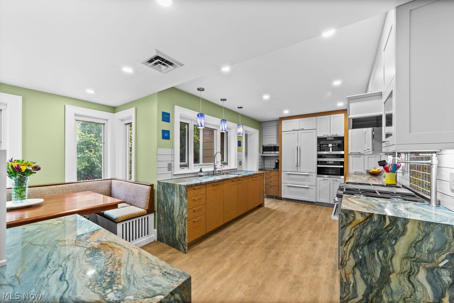 2355 Riverside Drive Lakewood OH 44107