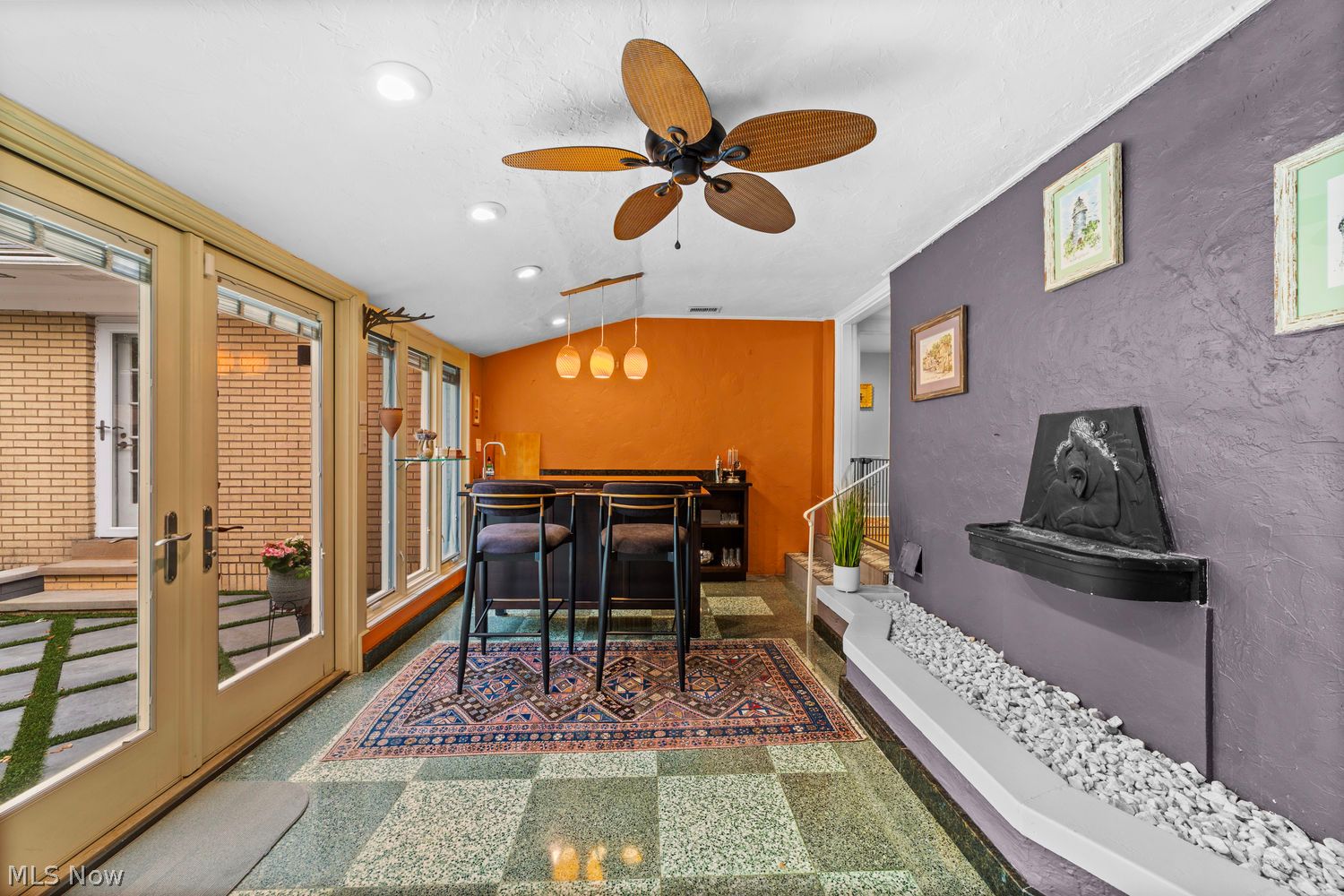 2355 Riverside Drive Lakewood OH 44107
