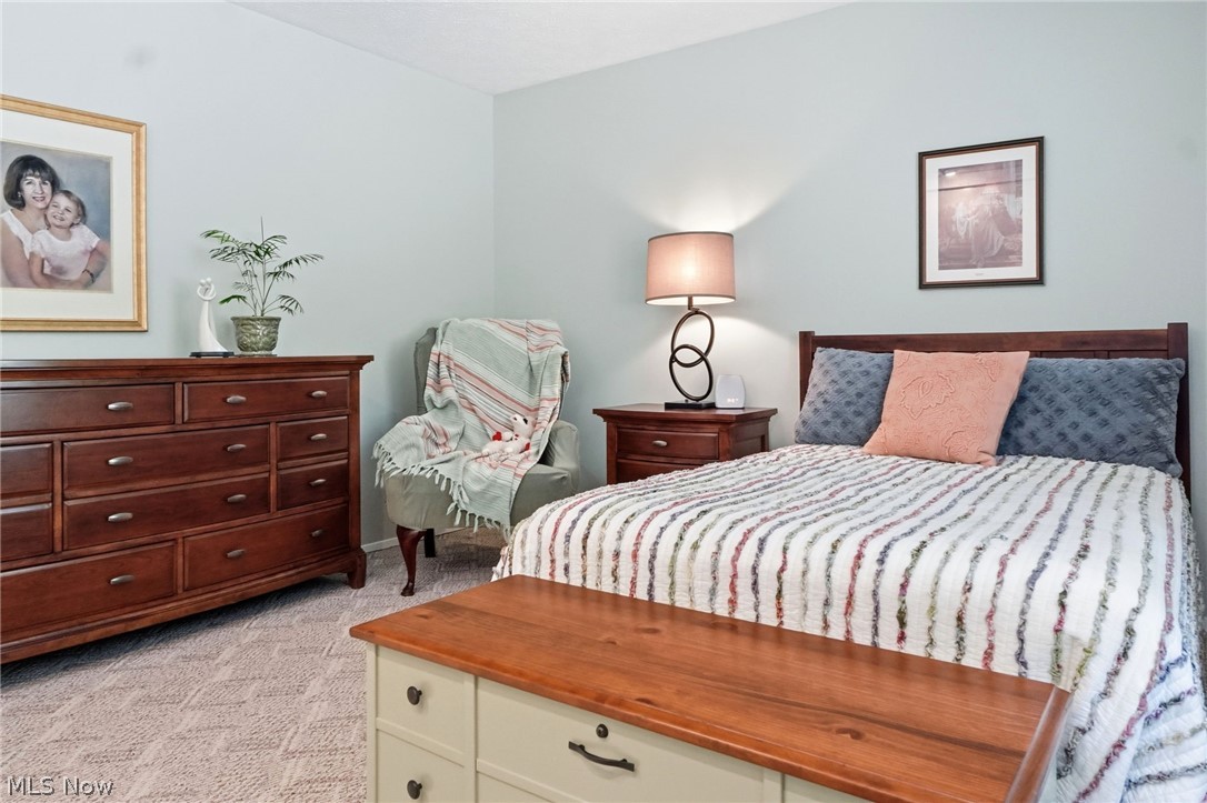 21300 Oak Bark Trail Strongsville OH 44149