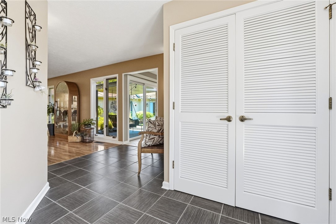 21300 Oak Bark Trail Strongsville OH 44149