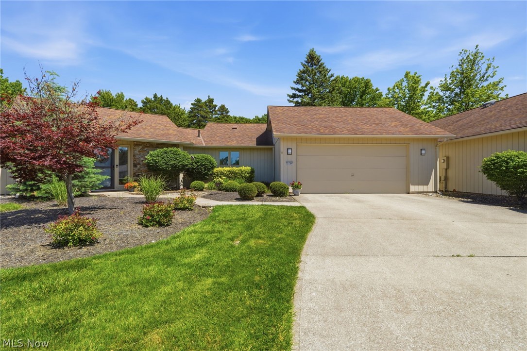 21300 Oak Bark Trail Strongsville OH 44149