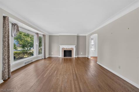 3862 Silsby Road University Heights OH 44118