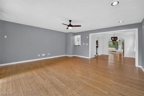 3862 Silsby Road University Heights OH 44118