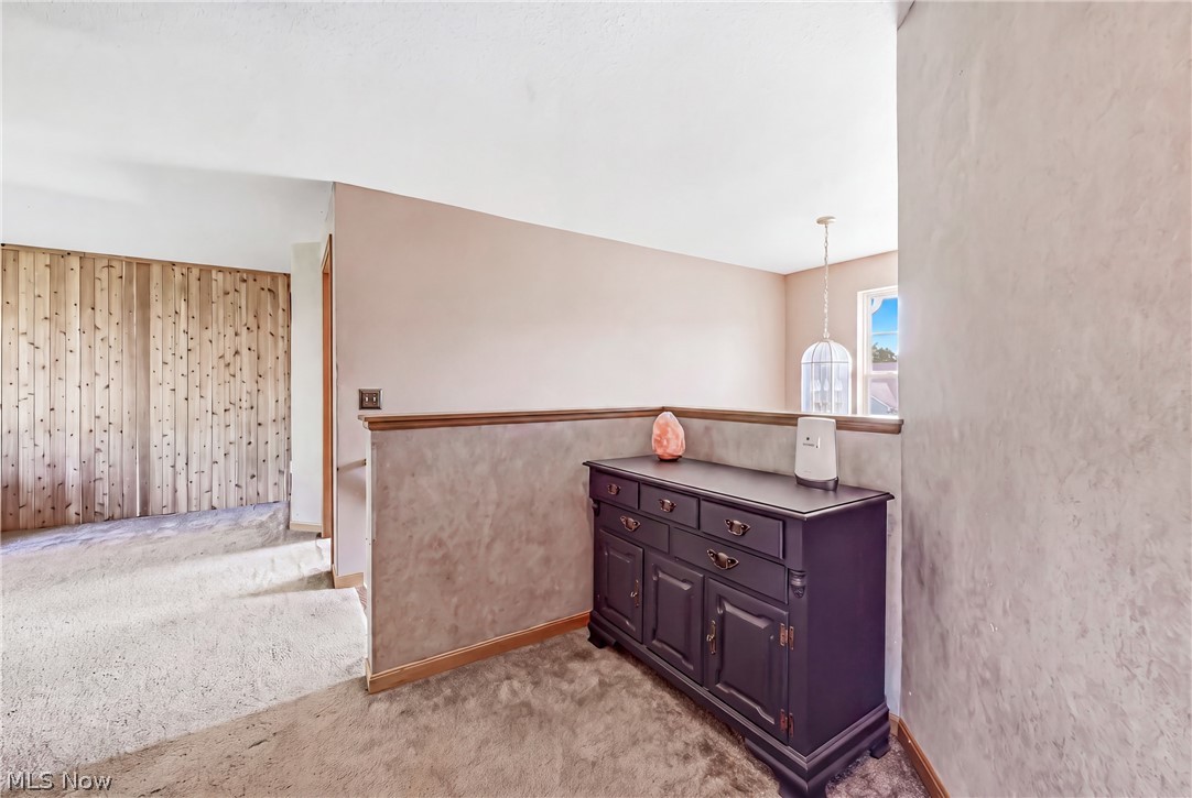 100 Laura Lane Cortland OH 44410