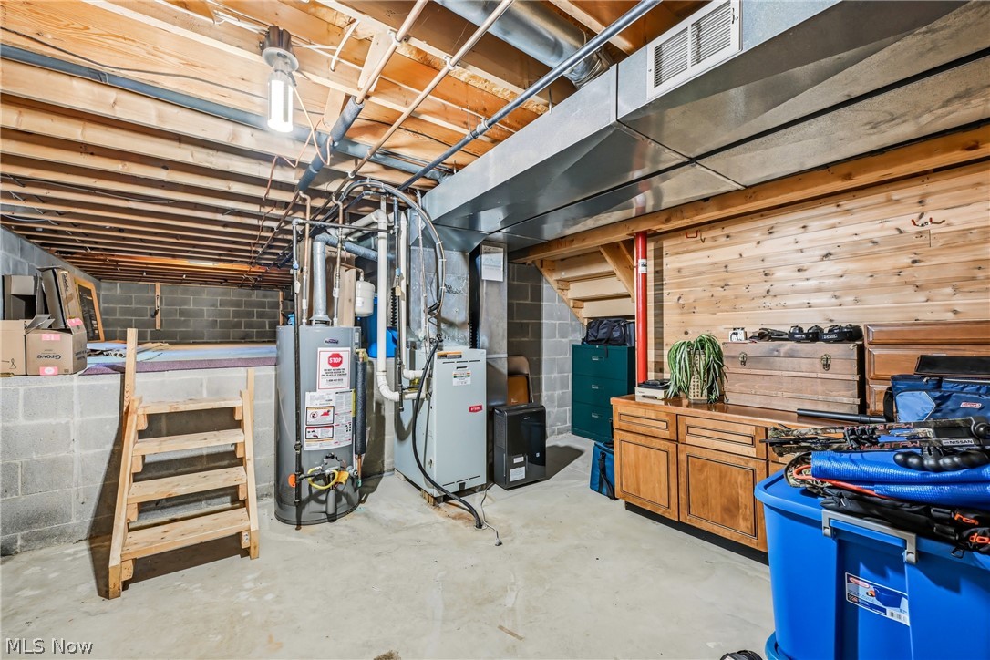 100 Laura Lane Cortland OH 44410