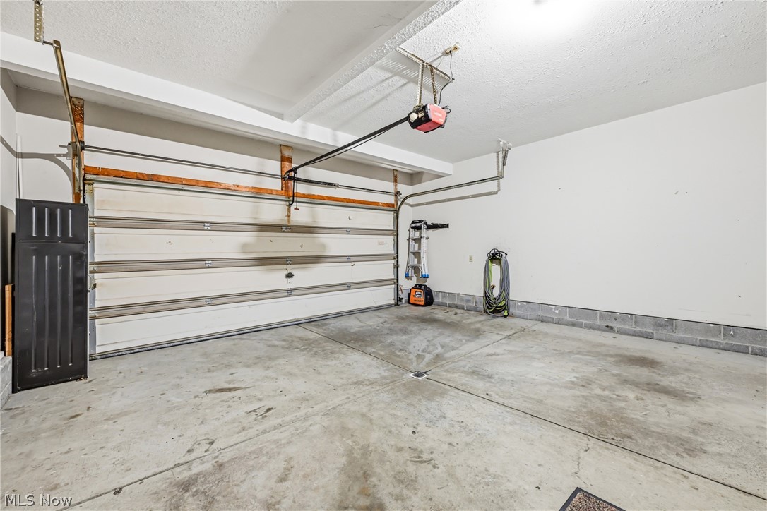 100 Laura Lane Cortland OH 44410