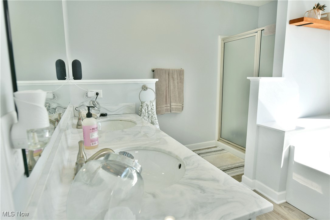 169 Juniper Drive Columbiana OH 44408