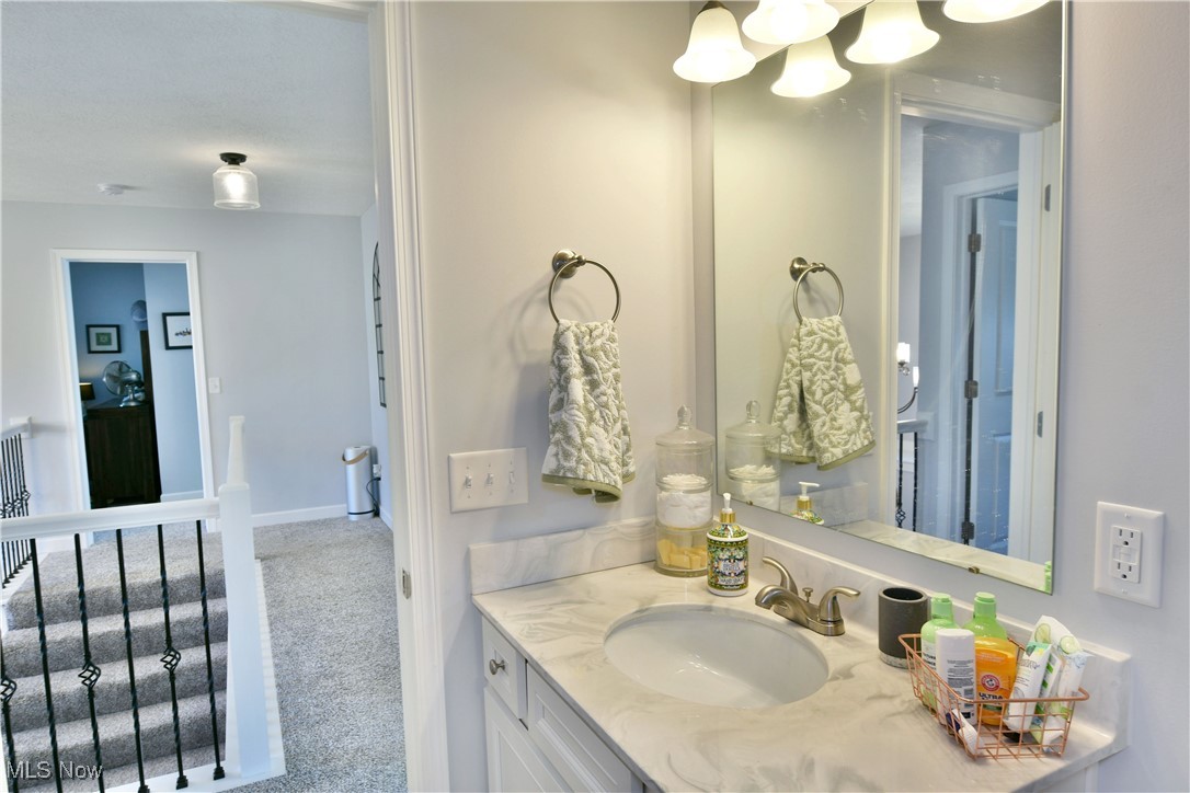 169 Juniper Drive Columbiana OH 44408