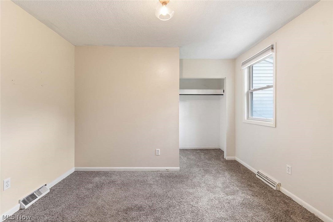 4631 Crystal Lake Avenue NW Canal Fulton OH 44614
