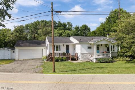 4631 Crystal Lake Avenue NW Canal Fulton OH 44614