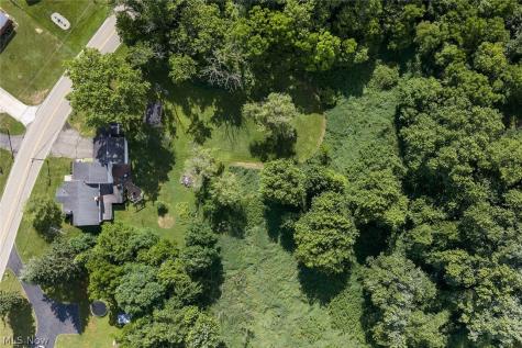 4631 Crystal Lake Avenue NW Canal Fulton OH 44614