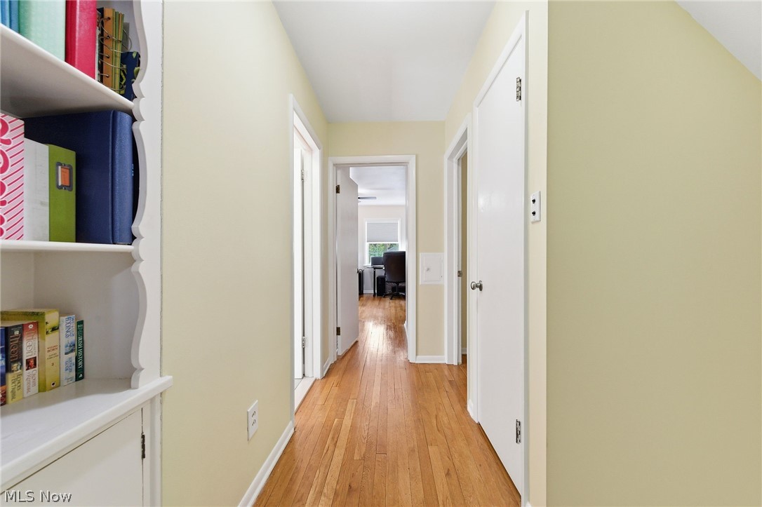 21012 Halburton Road Beachwood OH 44122