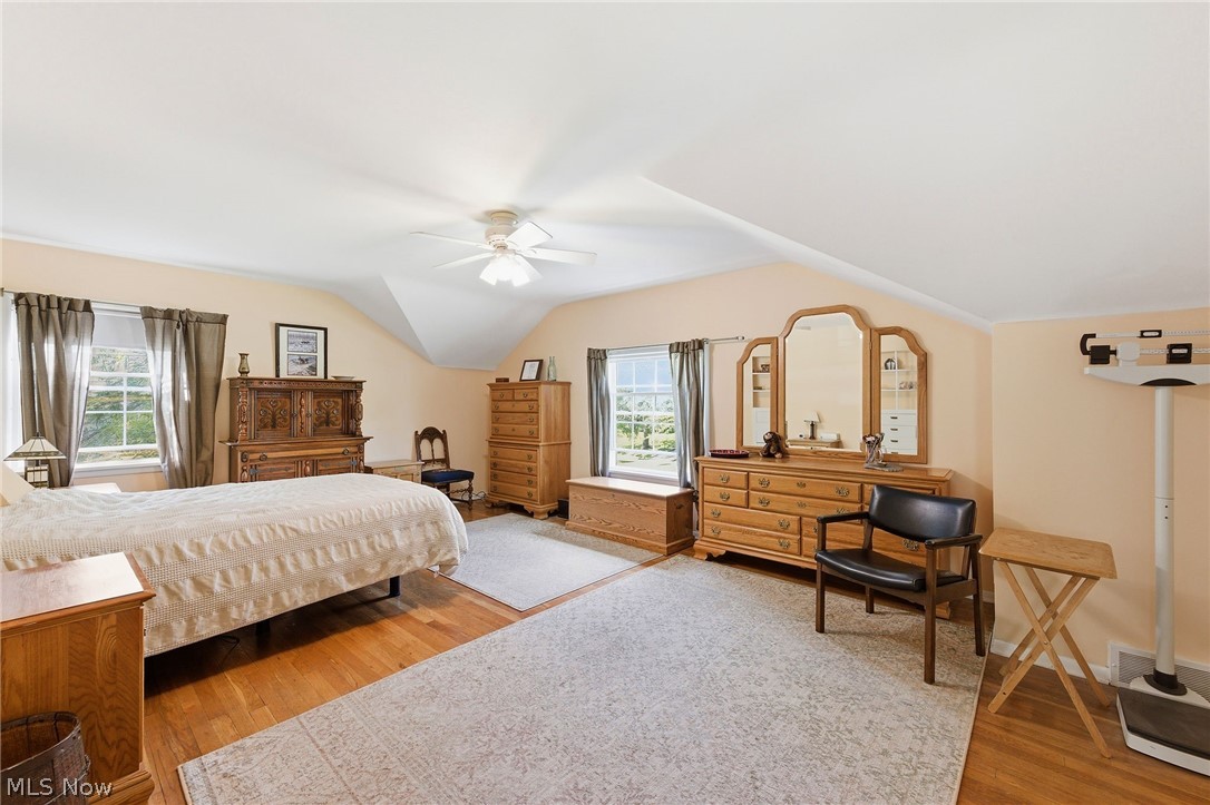 21012 Halburton Road Beachwood OH 44122