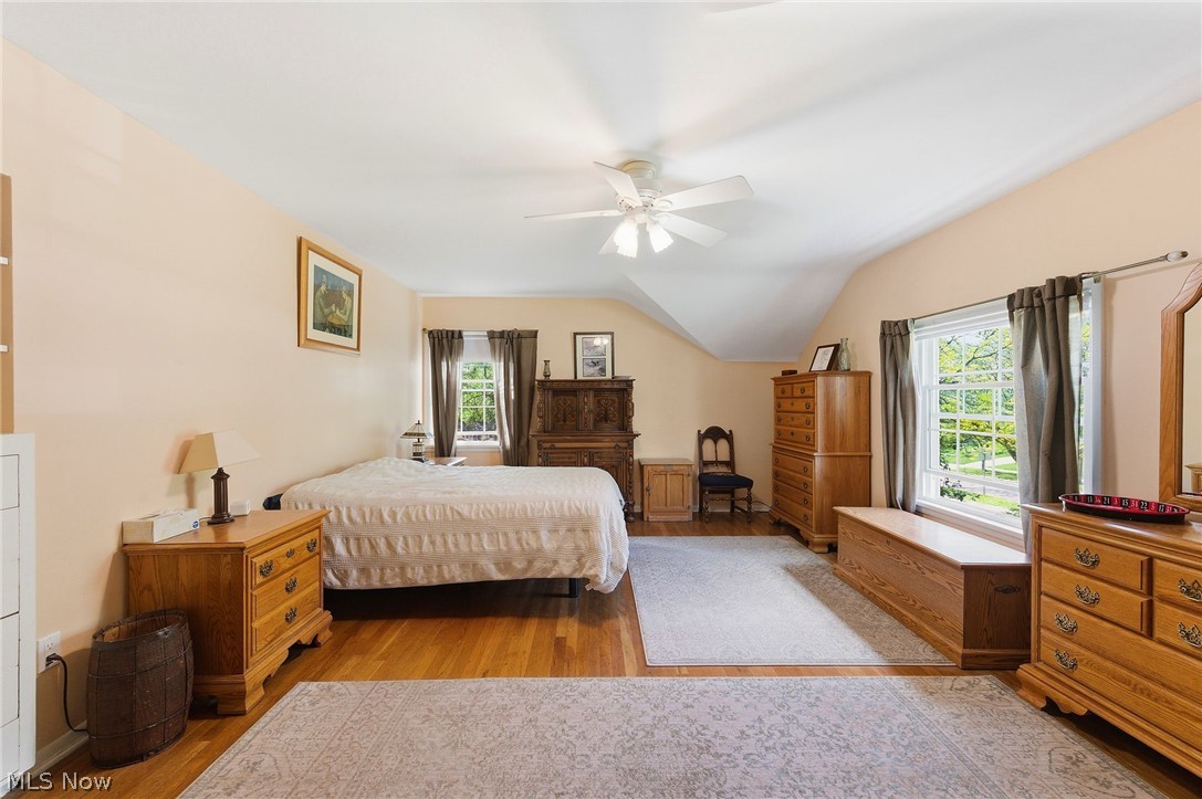 21012 Halburton Road Beachwood OH 44122