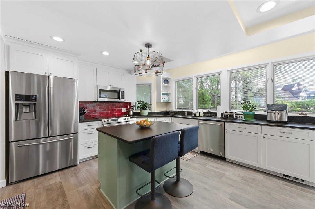 21012 Halburton Road Beachwood OH 44122