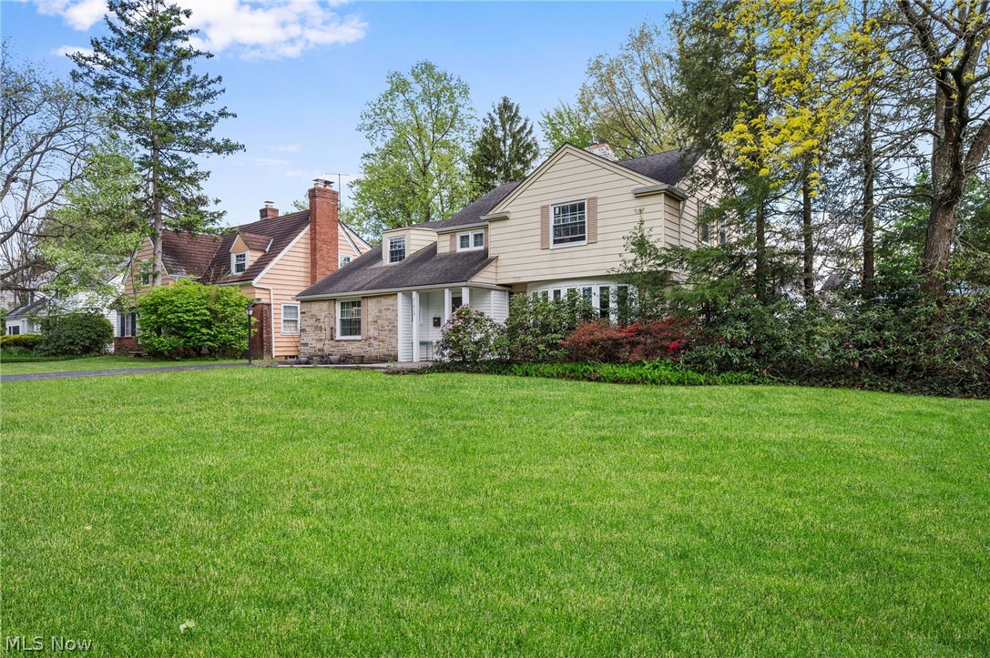 21012 Halburton Road Beachwood OH 44122