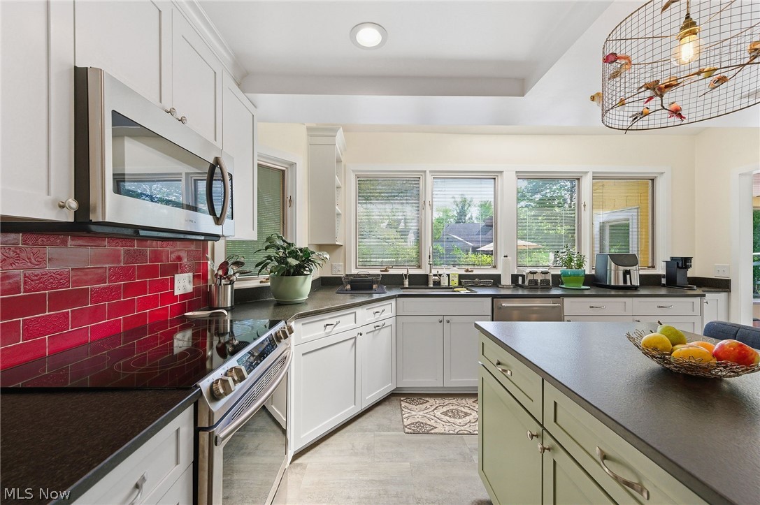 21012 Halburton Road Beachwood OH 44122