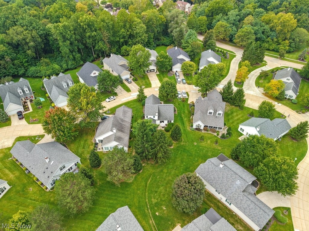 386 Woodside Drive Sagamore Hills OH 44067