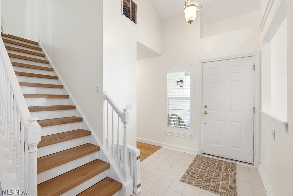 386 Woodside Drive Sagamore Hills OH 44067