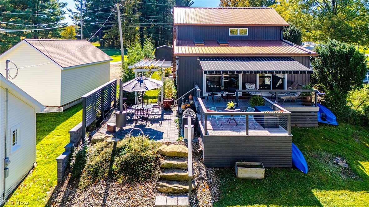 11190 Diehl Lake Drive Berlin Center OH 44401