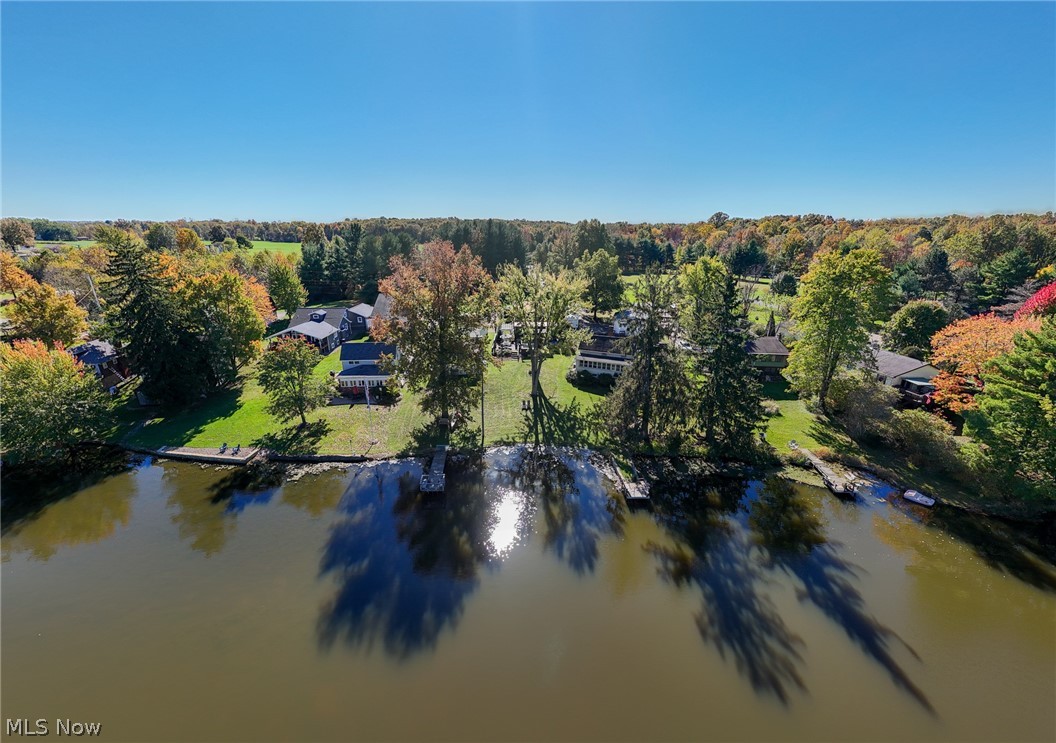 11190 Diehl Lake Drive Berlin Center OH 44401