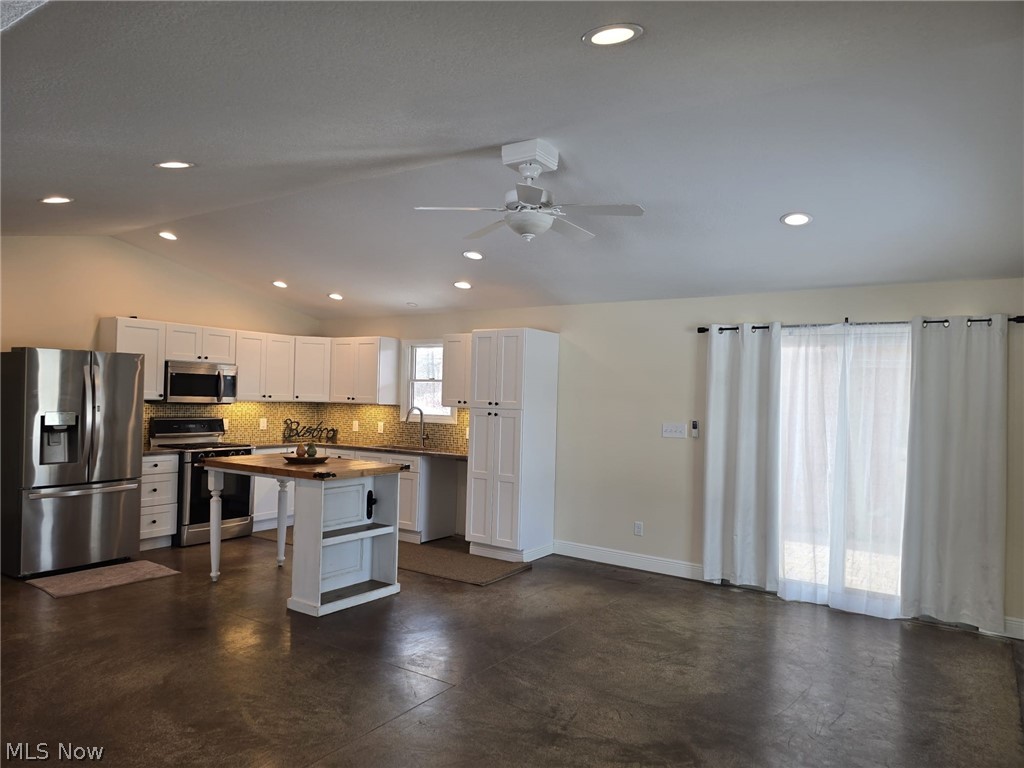5799 N Park Avenue Warren OH 44481