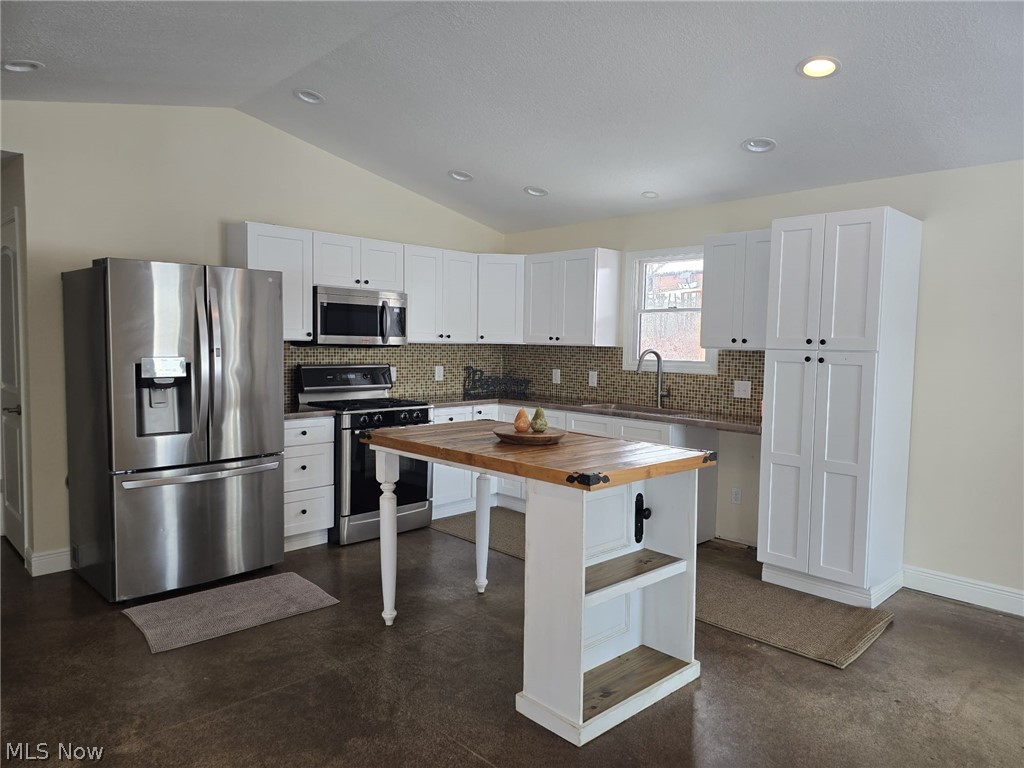 5799 N Park Avenue Warren OH 44481