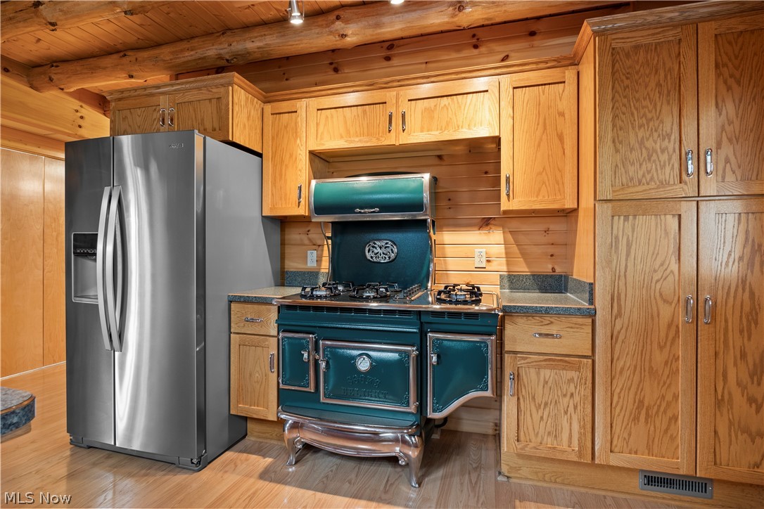 13719 Garfield Road Wakeman OH 44889