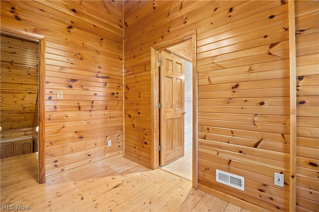13719 Garfield Road Wakeman OH 44889