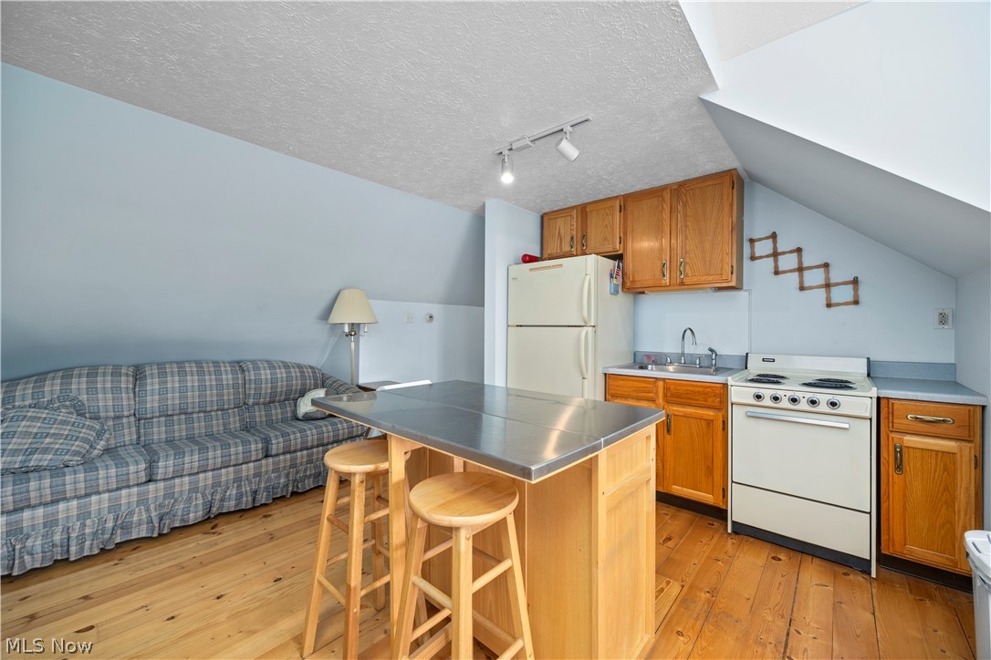 13719 Garfield Road Wakeman OH 44889