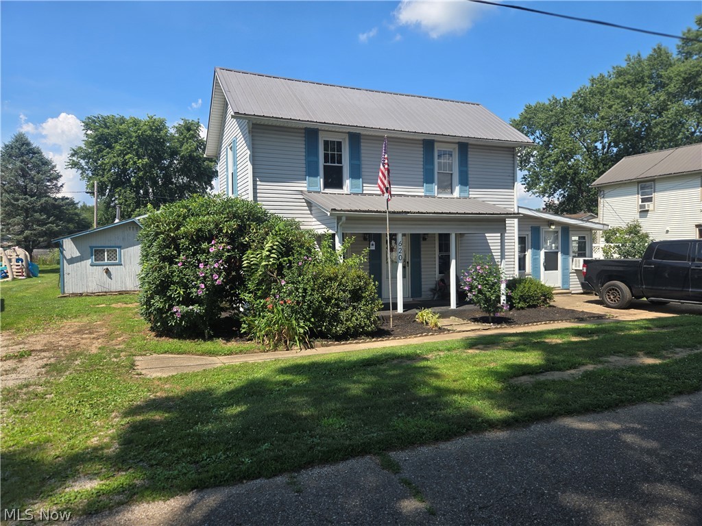 620 Franklin Avenue Conesville OH 43811