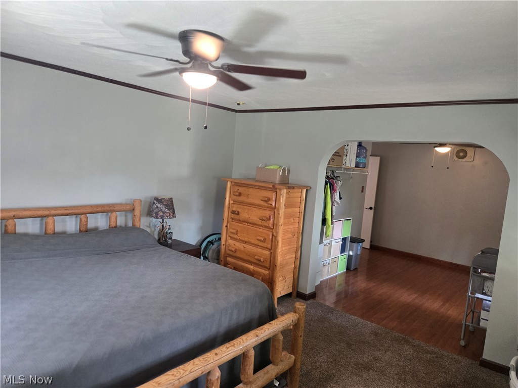 620 Franklin Avenue Conesville OH 43811