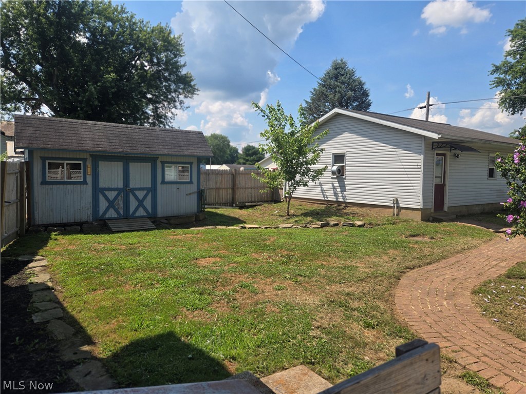 620 Franklin Avenue Conesville OH 43811