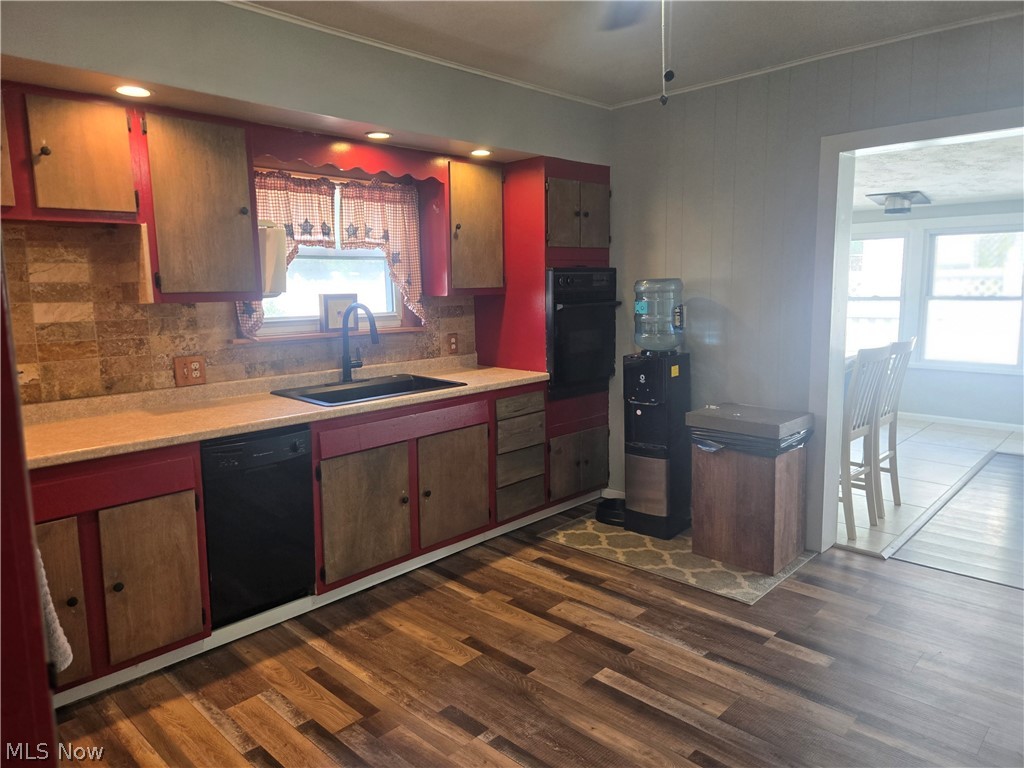 620 Franklin Avenue Conesville OH 43811