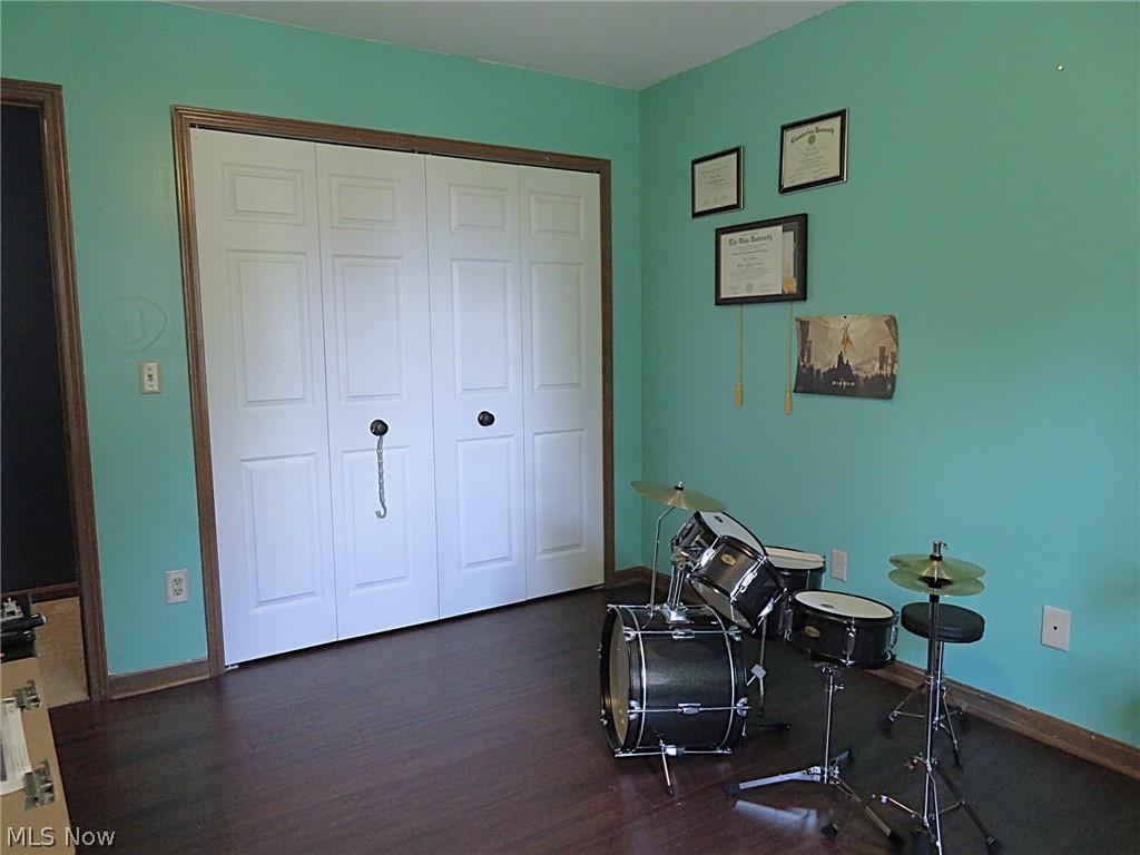 318 Hendrix Boulevard Lagrange OH 44050