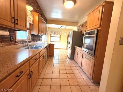 1901 Kapel Drive Euclid OH 44117
