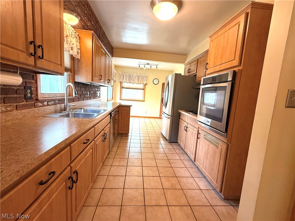 1901 Kapel Drive Euclid OH 44117