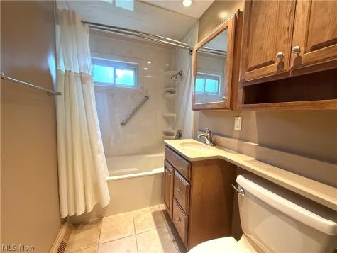1901 Kapel Drive Euclid OH 44117