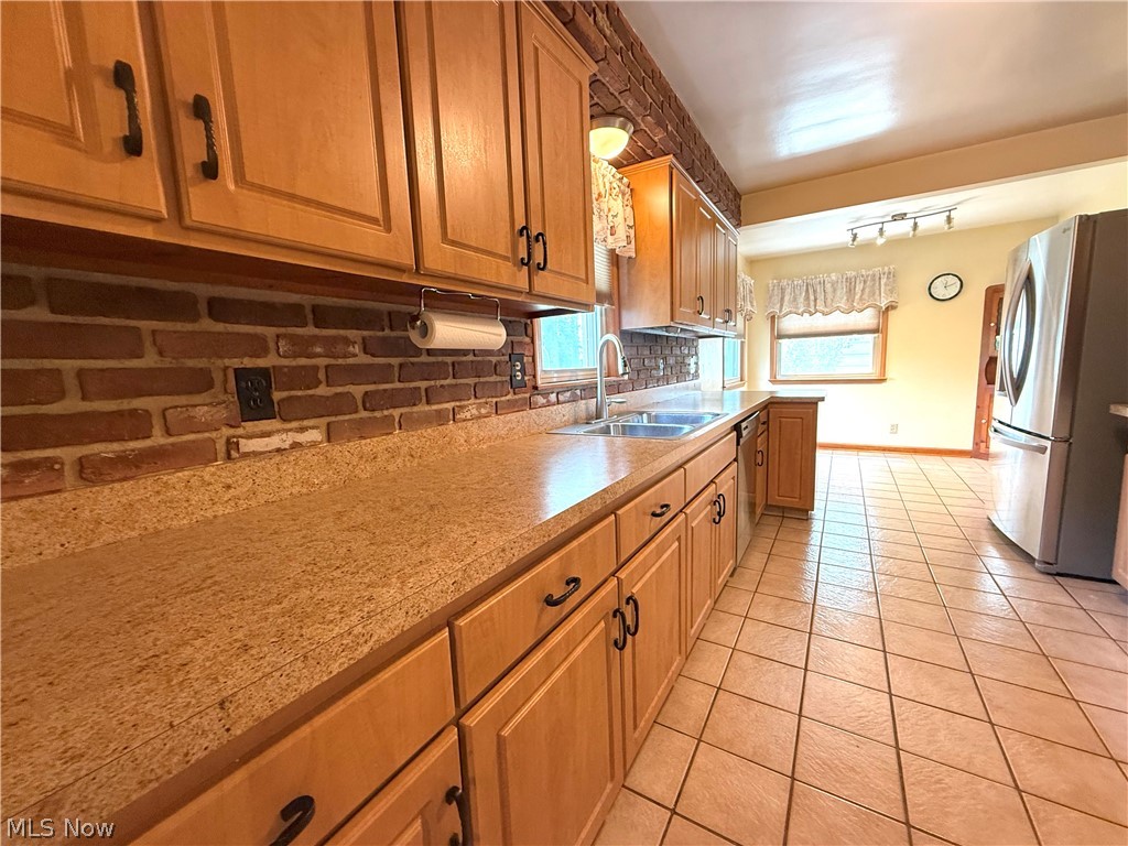 1901 Kapel Drive Euclid OH 44117