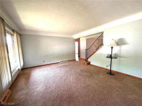 1901 Kapel Drive Euclid OH 44117