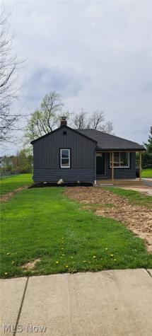 894 N Carpenter Road Brunswick OH 44212
