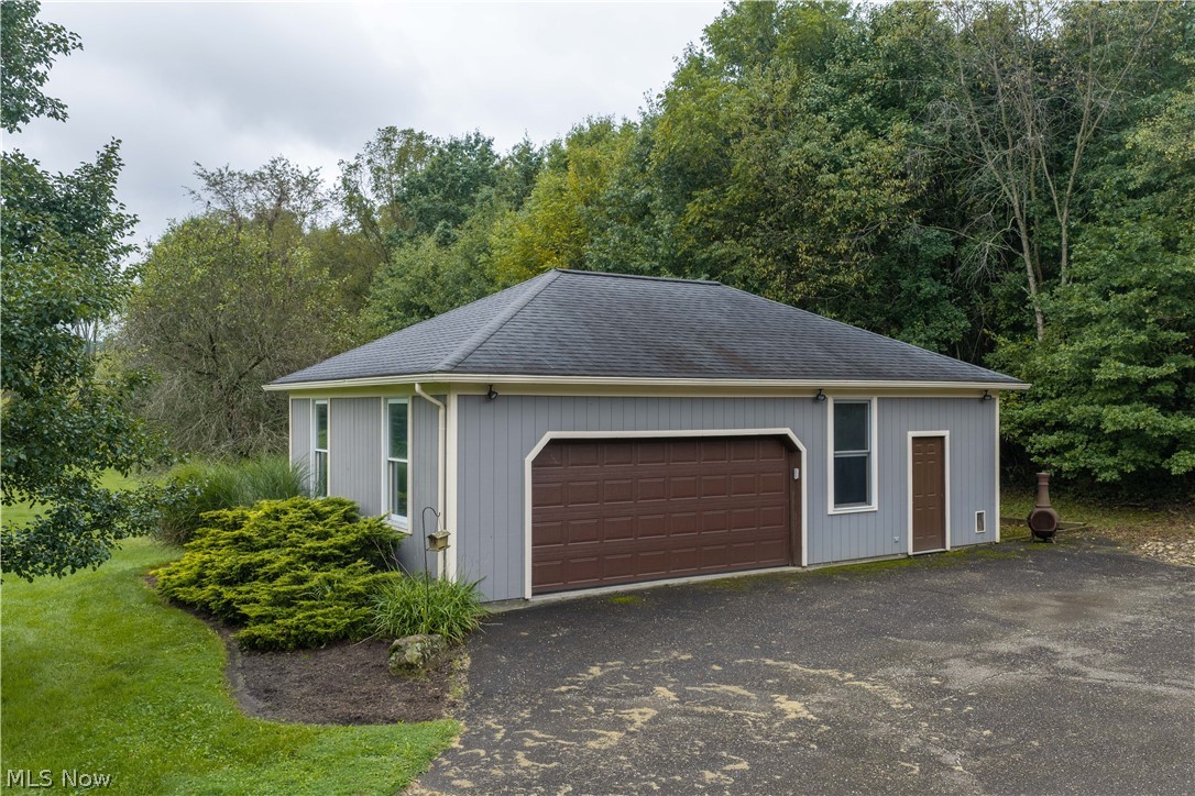 552 Springwood Circle SW New Philadelphia OH 44663