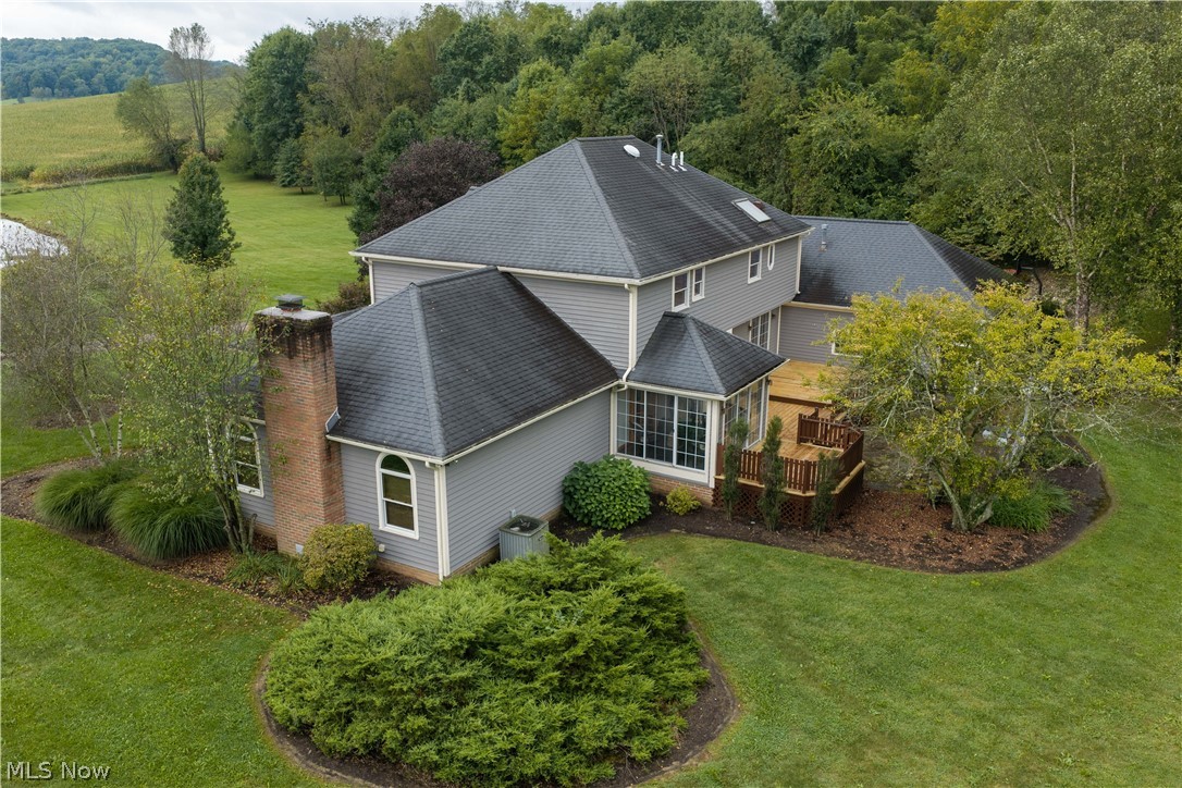 552 Springwood Circle SW New Philadelphia OH 44663