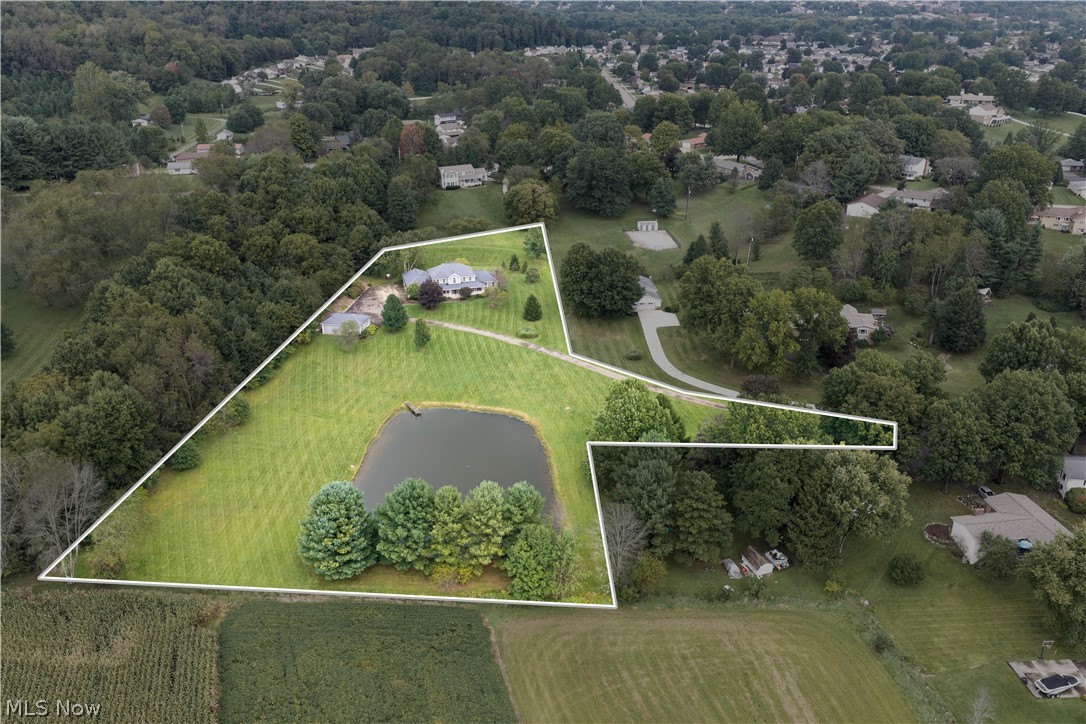 552 Springwood Circle SW New Philadelphia OH 44663