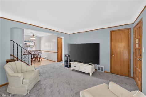 5392 E 132nd Street Garfield Heights OH 44125