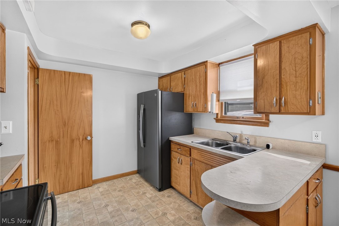 5392 E 132nd Street Garfield Heights OH 44125
