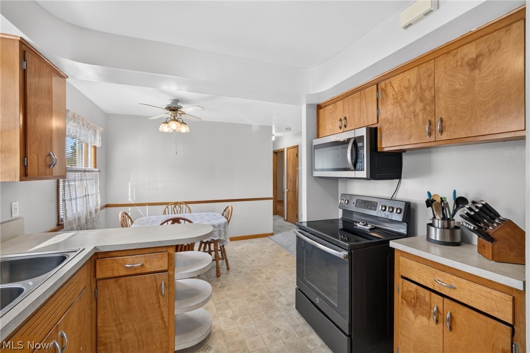 5392 E 132nd Street Garfield Heights OH 44125