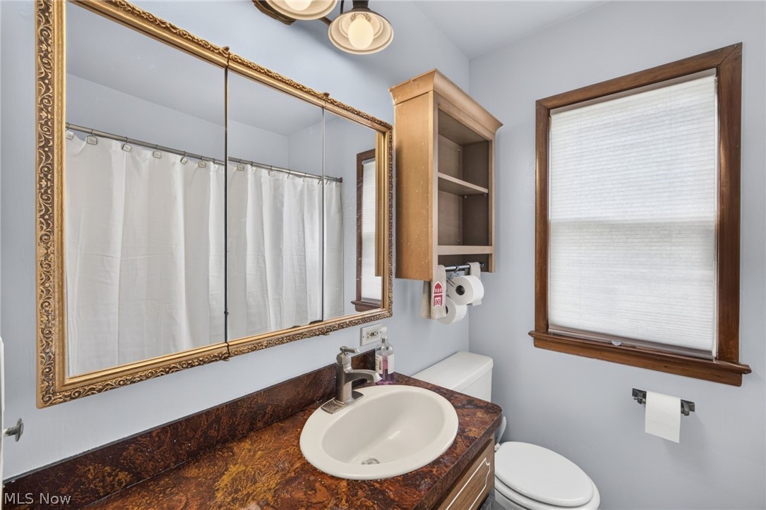 5392 E 132nd Street Garfield Heights OH 44125